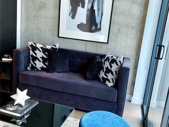 410 - 25 Stafford St