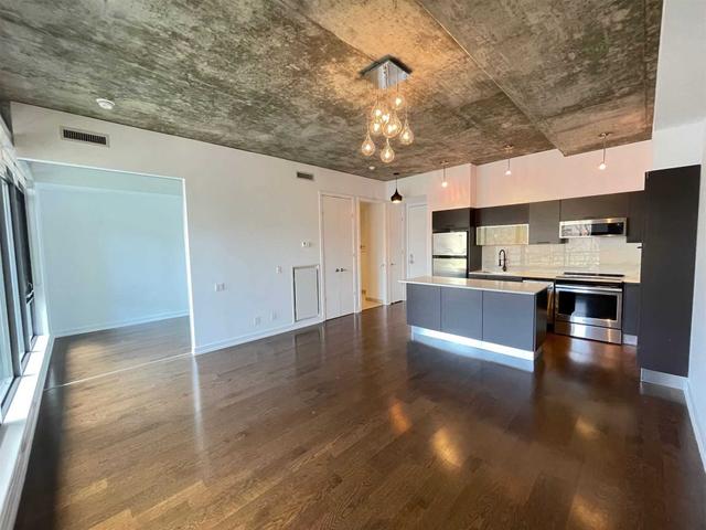 412 - 10 Morrison St