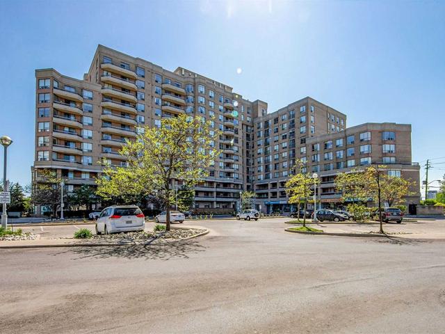 302 - 1700 Eglinton Ave E