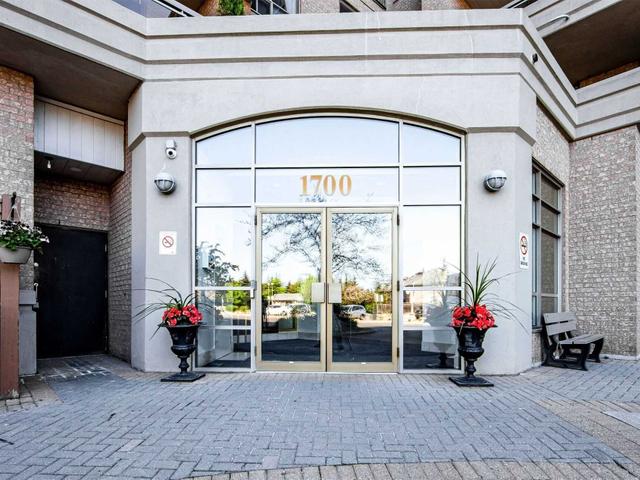 302 - 1700 Eglinton Ave E