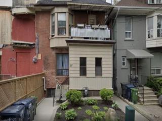 219 Roxton Rd