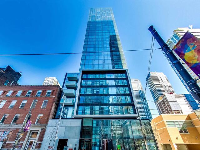 801 - 11 Charlotte St