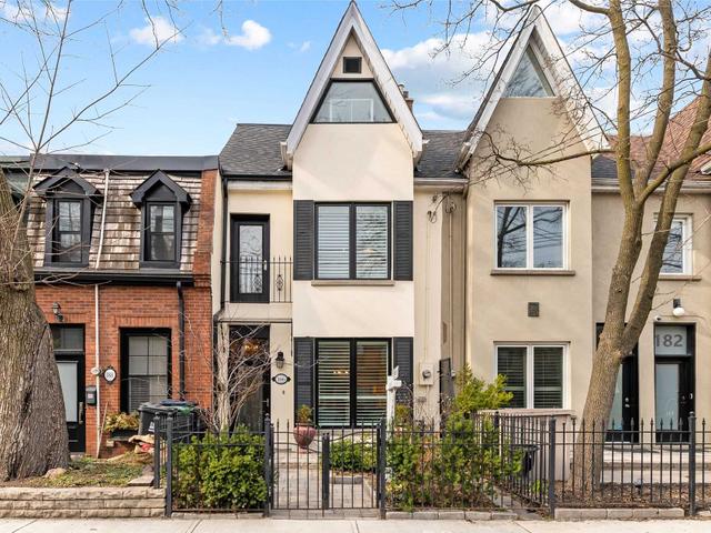 186 Macpherson Ave