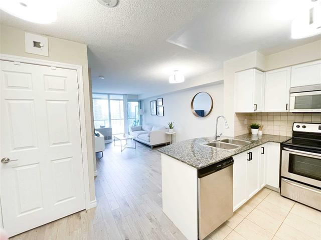 1506 - 5508 Yonge St