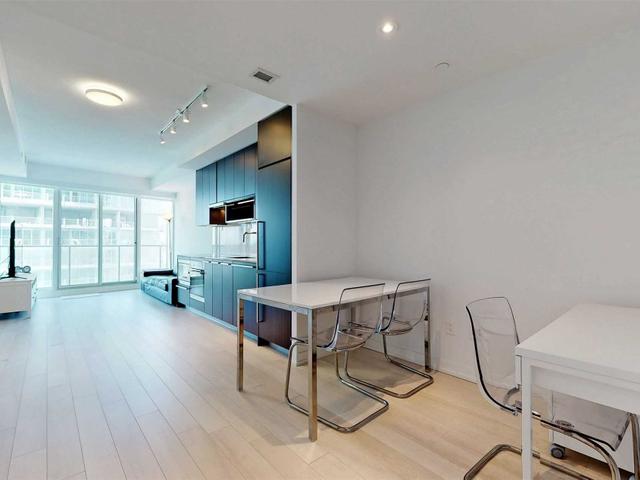 2501 - 115 Mcmahon Dr