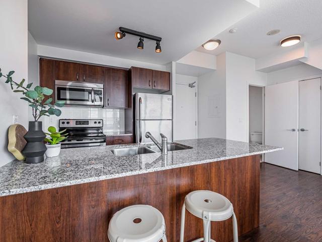 713 - 55 East Liberty St