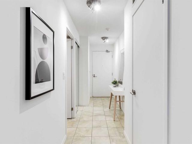 616 - 215 Fort York Blvd