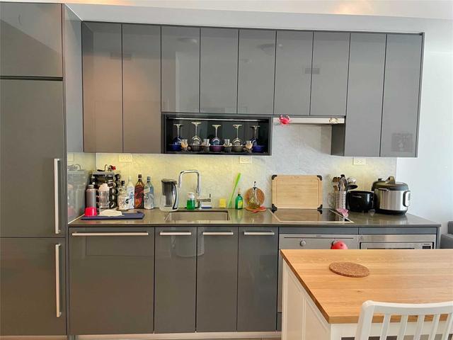 1806 - 115 Mcmahon Dr