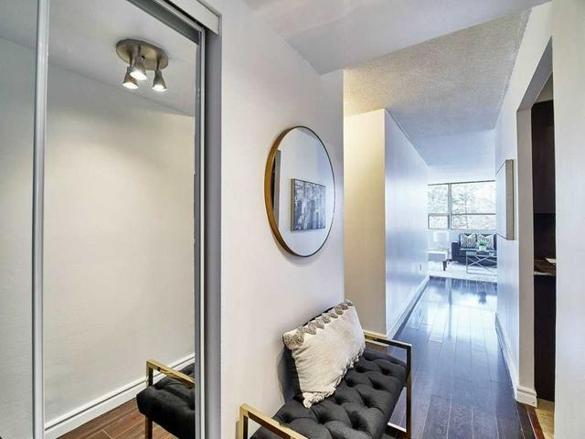 212 - 45 Sunrise Ave