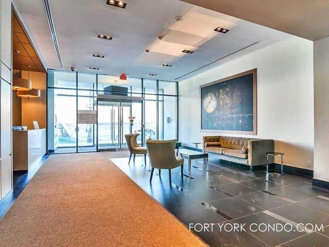 516 - 169 Fort York Blvd