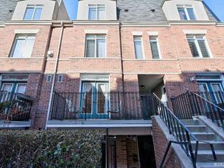 218 - 415 Jarvis St