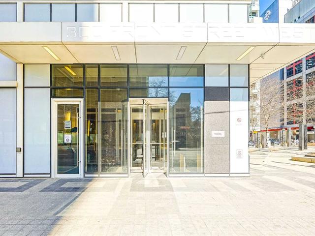 303 - 300 Front St W