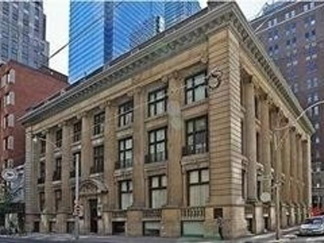 407 - 73 Richmond St W