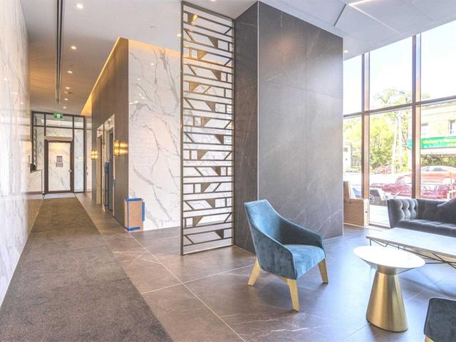 205 - 151 Avenue Rd W