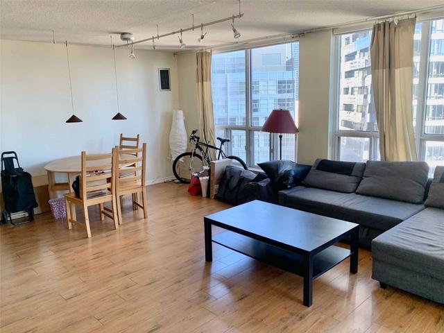 1711 - 24 Wellesley St W