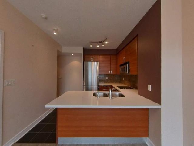 601 - 1 Avondale Ave