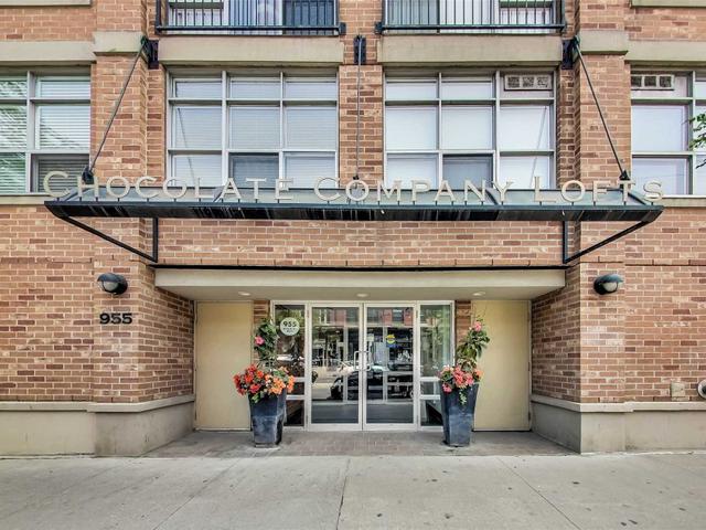 PH5 - 955 Queen St W