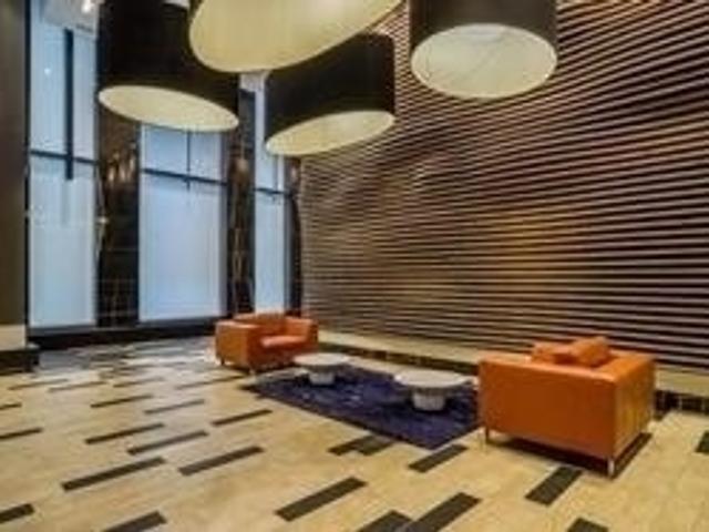 1007 - 111 Bathurst St