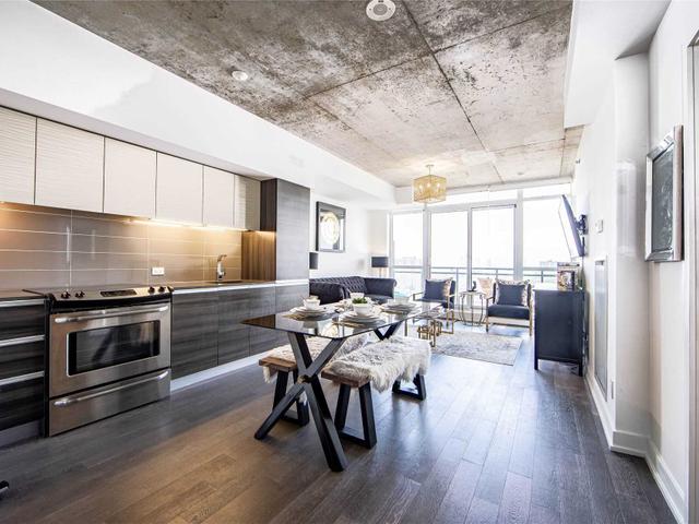 1711 - 20 Minowan Miikan Lane