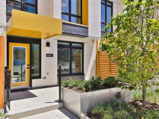 06 - 55 Nicholas Ave