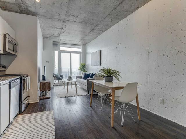 1814 - 150 Sudbury St