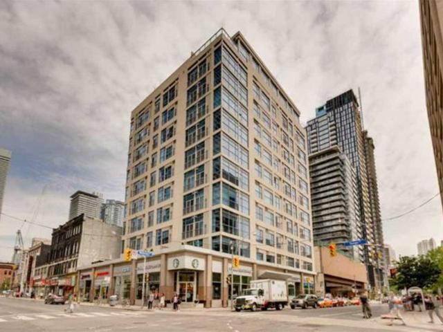 1007 - 8 Wellesley St E