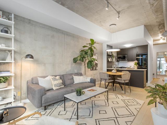 710 - 138 Princess St