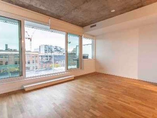 711 - 75 Portland St