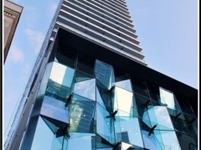 2905 - 224 King St W