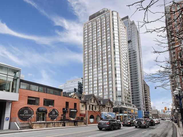 804 - 155 Yorkville Ave