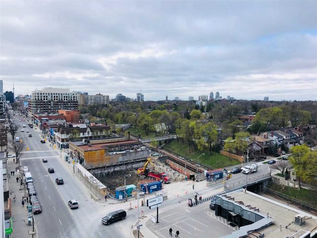 1022 - 8 Hillsdale Ave E