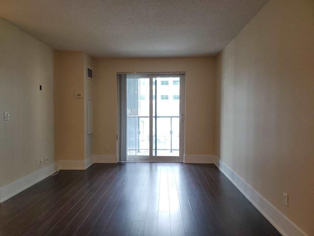 312A - 300 Front St W