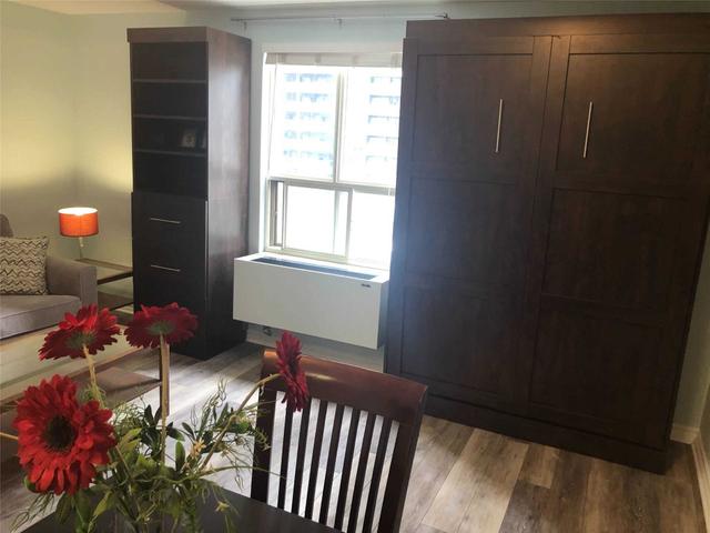 505 - 88 Charles St E