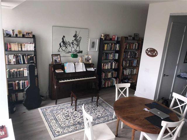 615 - 111 St Clair Ave