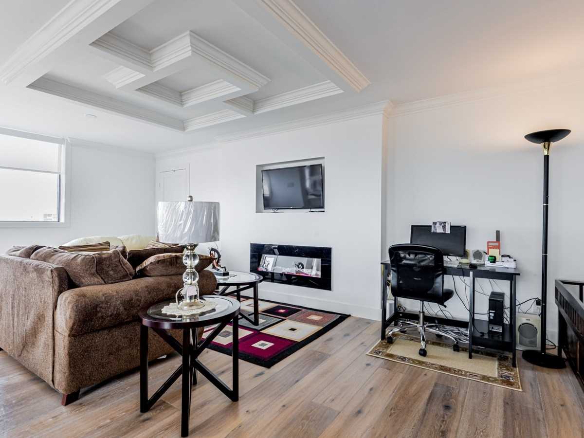 2006 133 Torresdale Ave, North York Sold, C5207976 Condos.ca
