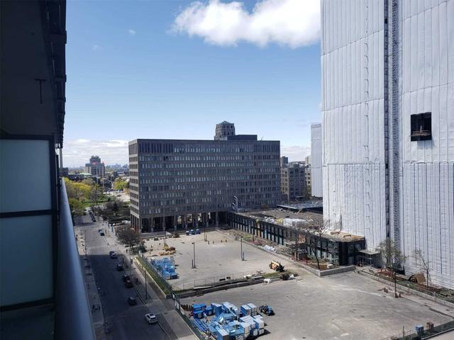 1205 - 37 Grosvenor St