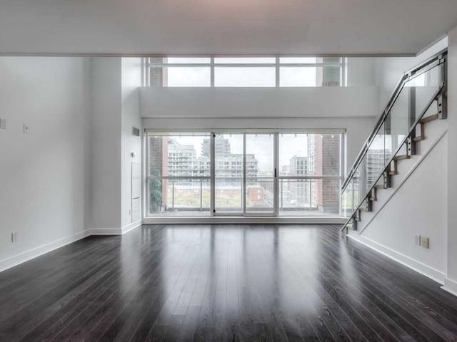 406 - 80 Western Battery Rd