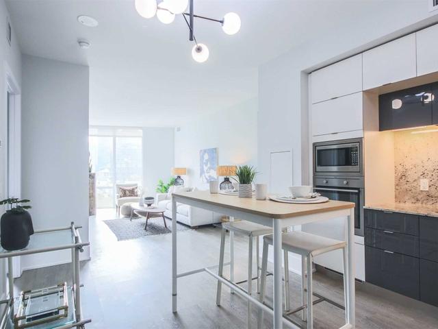 442 - 15 Merchants' Wharf