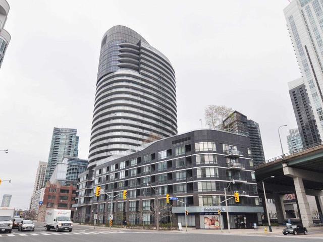 3006 - 38 Dan Leckie Way