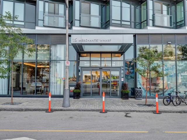 1238 - 15 Merchants' Wharf