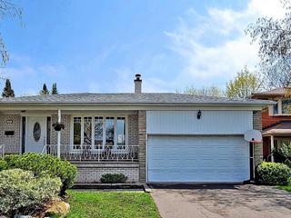 57 Bruce Farm Dr