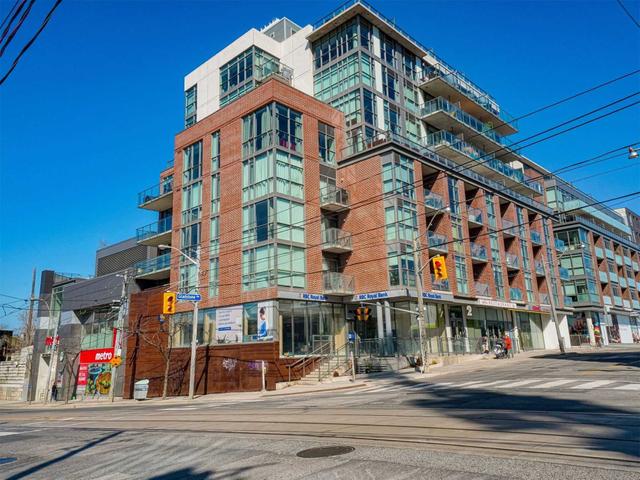 402 - 2 Gladstone Ave