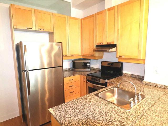 PH37 - 155 Dalhousie St