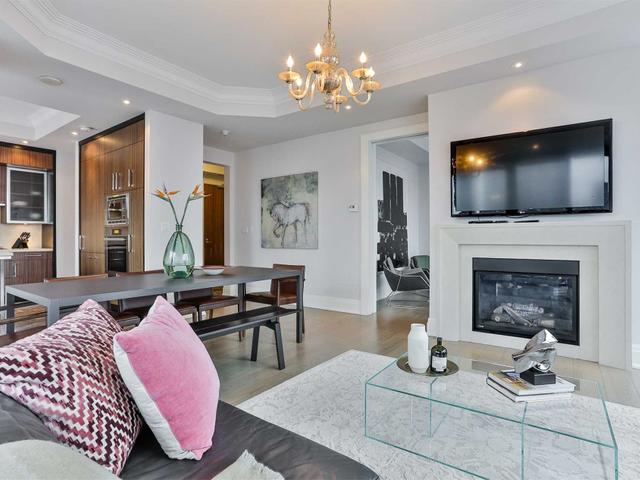 2203 - 55 Scollard St