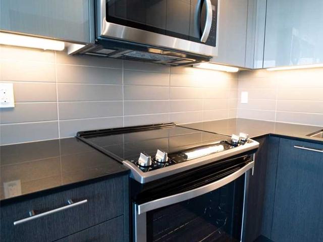 4008 - 403 Church St