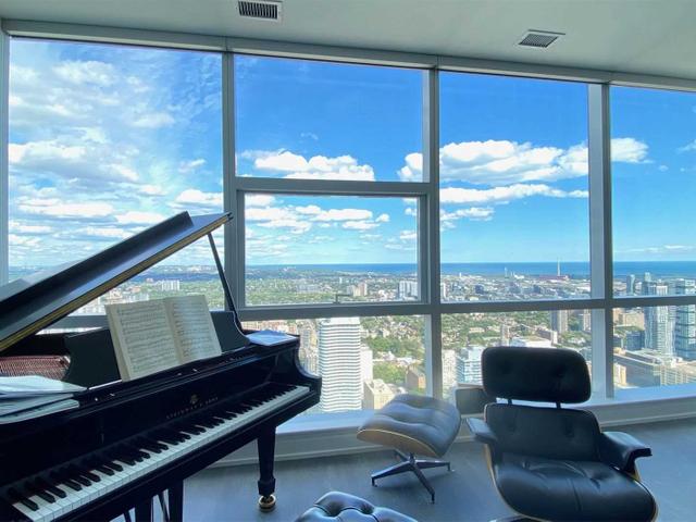 6411 - 7 Grenville St