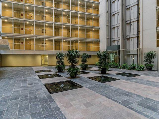 719 - 650 Queens Quay W