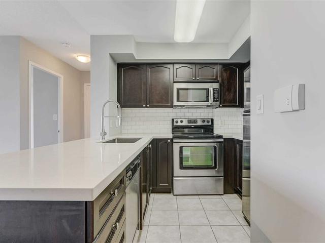 PH223 - 35 Hollywood Ave