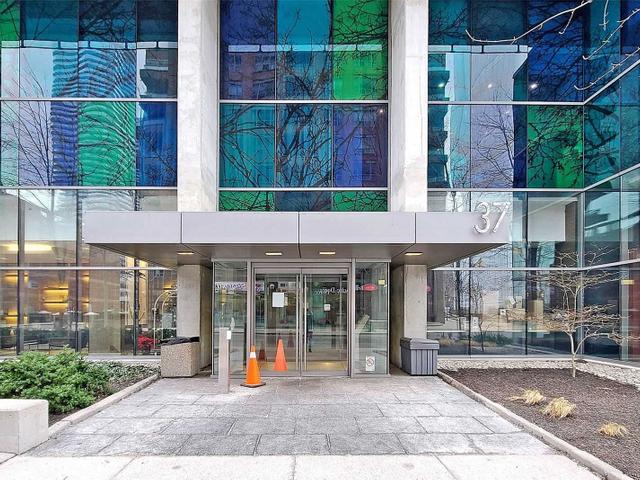 3506 - 37 Grosvenor St