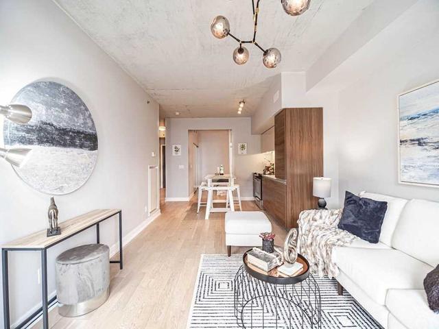 702 - 20 Minowan Miikan Lane